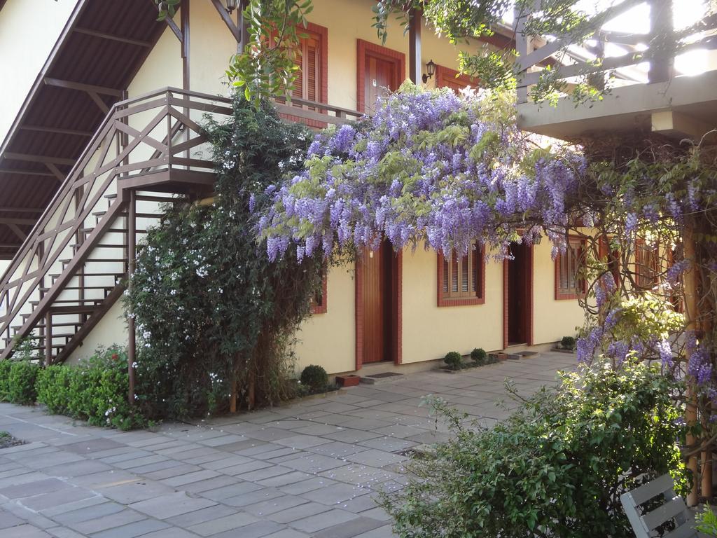 Pousada Floratta Nossa Casa Грамаду Екстериор снимка